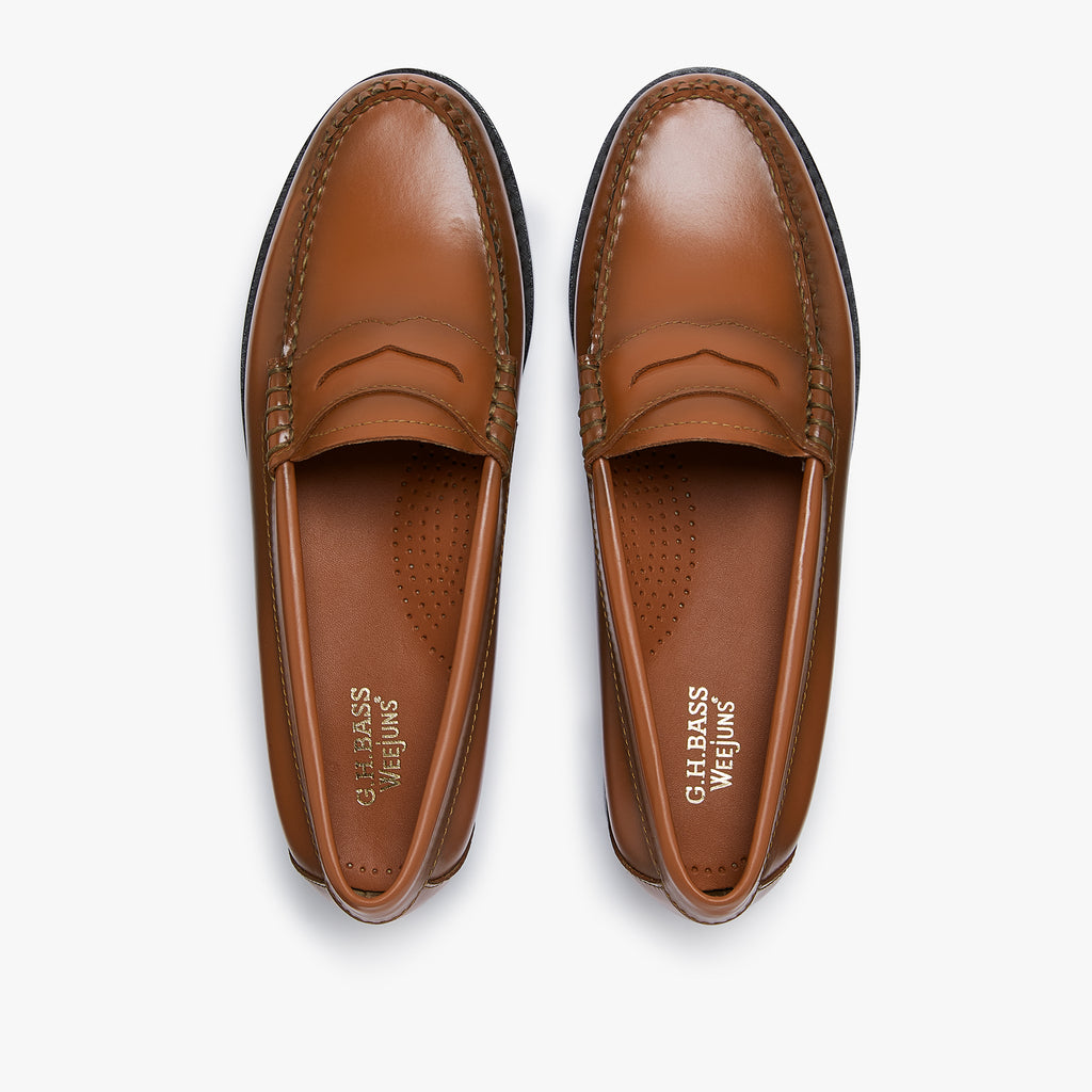 Weejuns Penny Loafers In a Polished Bombay Brown Leather  display picture 2