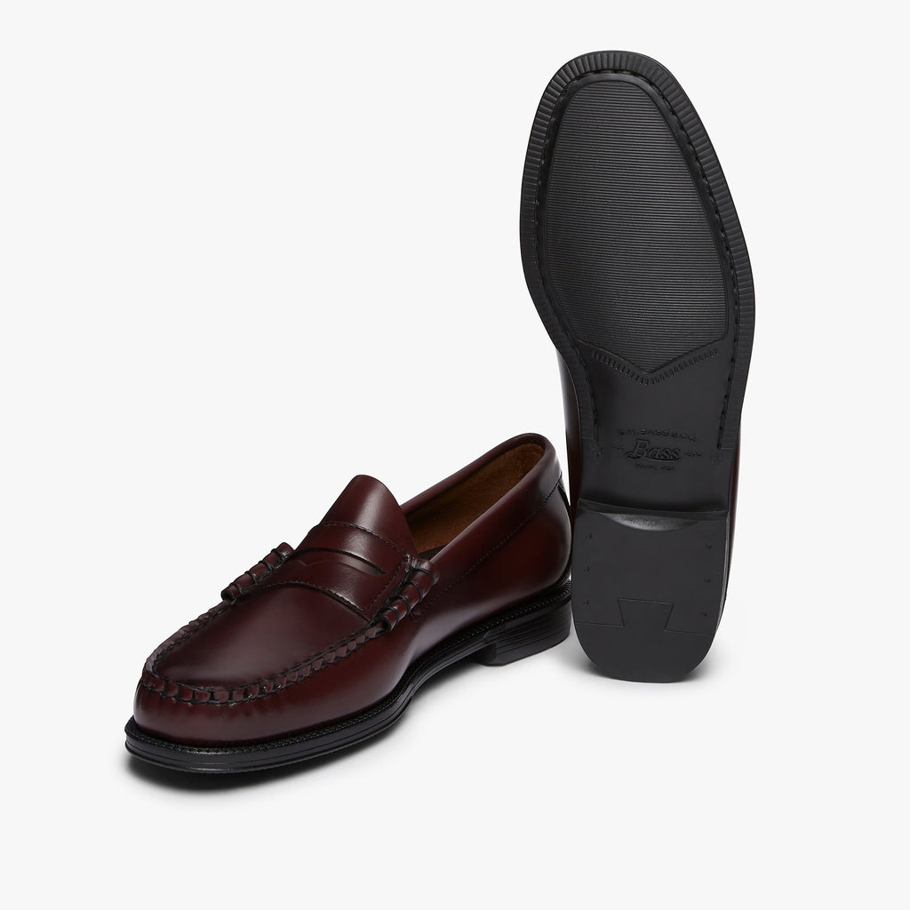 Mens Easy Weejuns Larson Loafers in a Polished Wine Leather  display picture 1