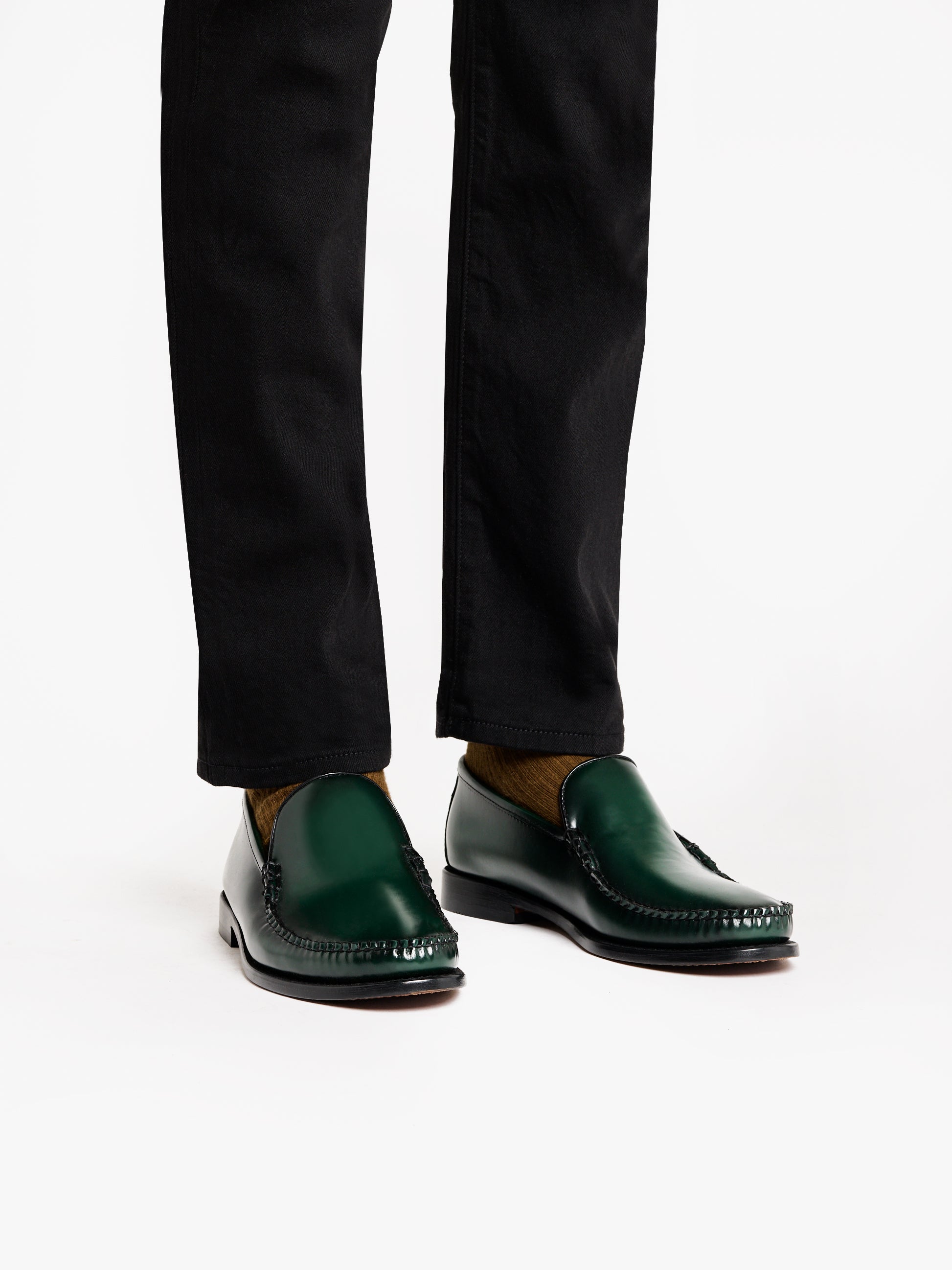 Weejuns Cobra Venetian Loafers – G.H.BASS 1876