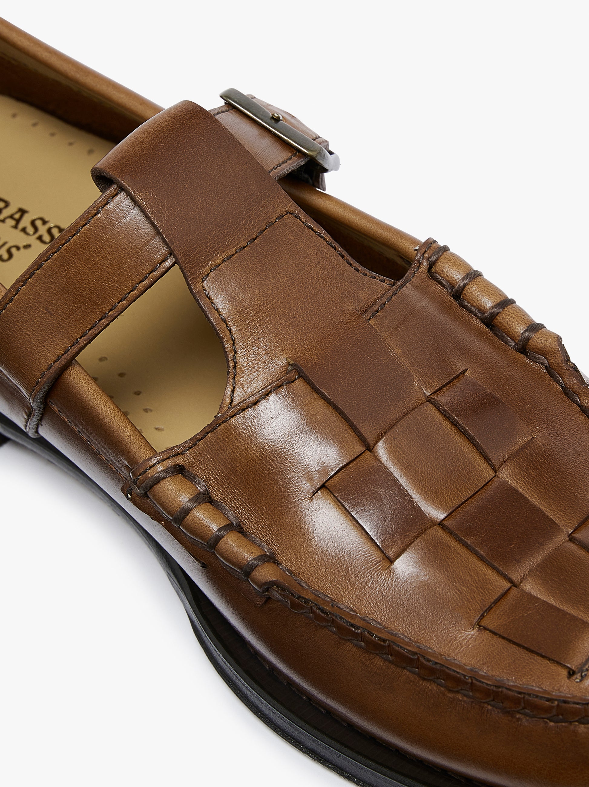 Weejuns Fisherman Sandals in a Mid Brown Pull Up Leather Weejuns Fisherman Sandals in a Mid Brown Pull Up Leather