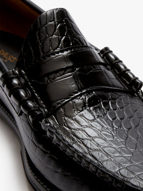 Easy Weejuns Larson Penny Loafers