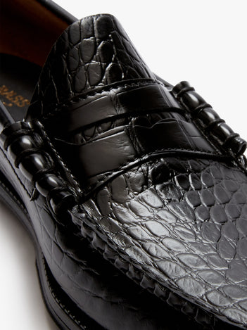 Easy Weejuns Larson Penny Loafers