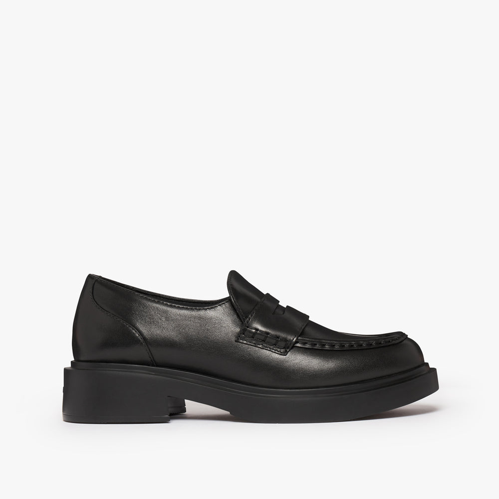 Albany II Penny Loafers