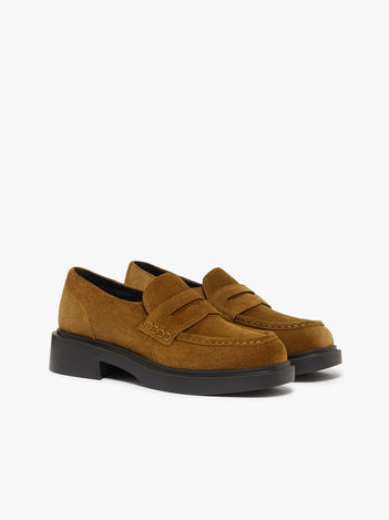 Albany II Penny Loafers