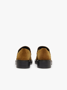 Albany II Penny Loafers