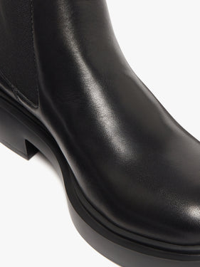 Albany II Pull On Boot