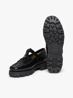 Weejuns Lug Fisher Sandal