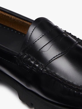 Weejuns 90s Penny Loafers