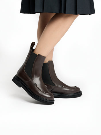 Belmont Lug Chelsea Boots