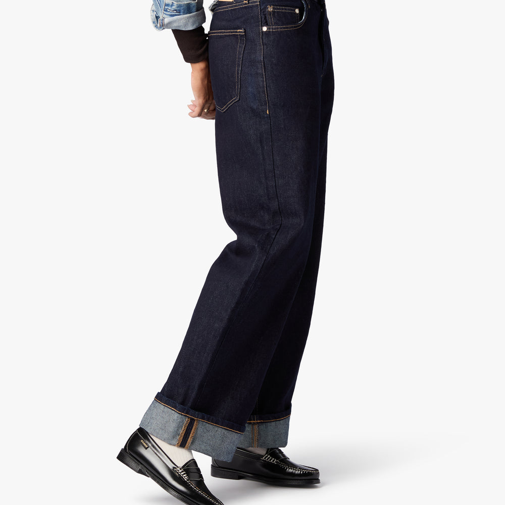 Easy Weejuns Penny Loafers Contrastitch