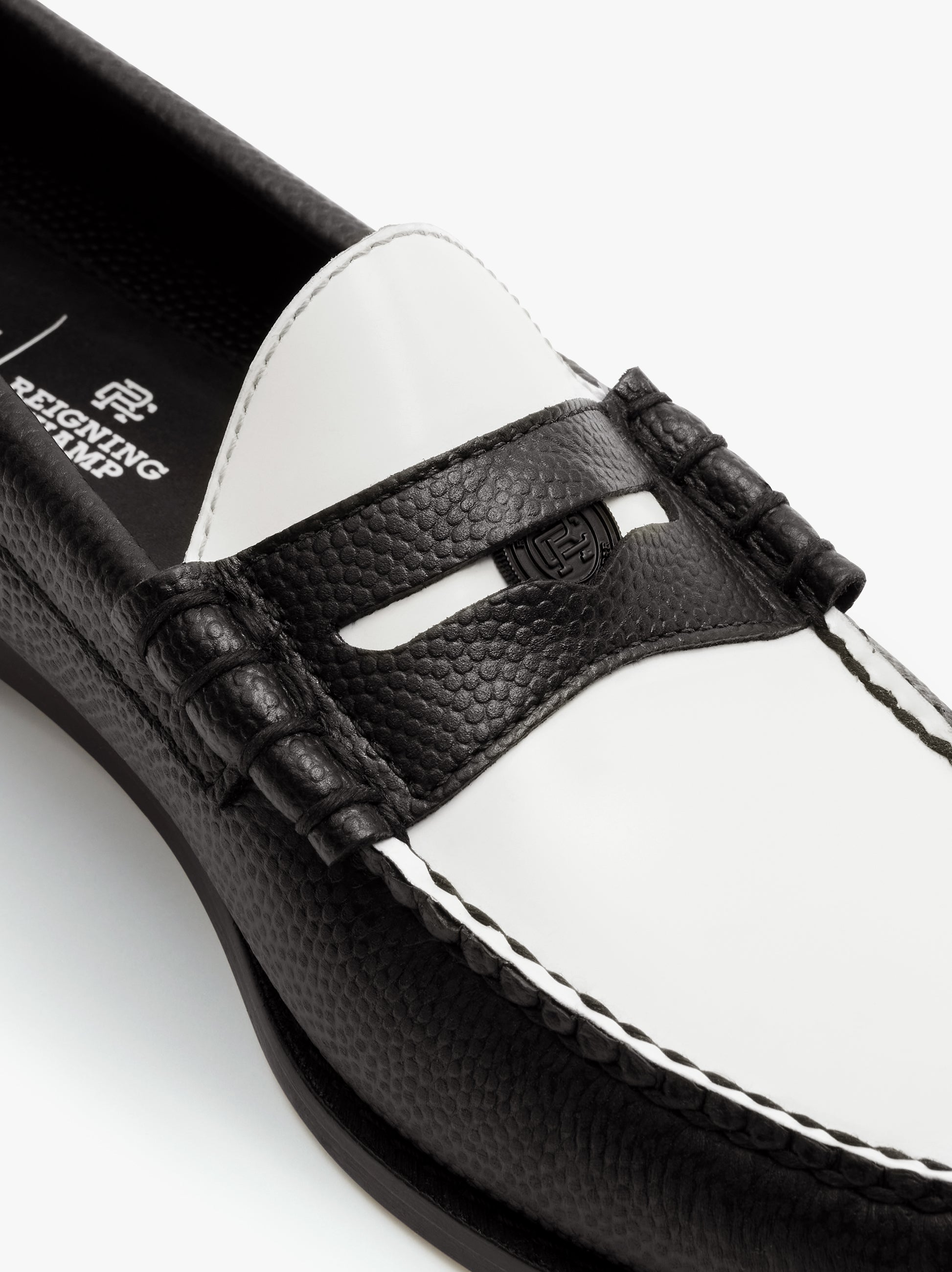 Weejuns Reigning Champ Larson Penny Loafers – G.H.BASS 1876
