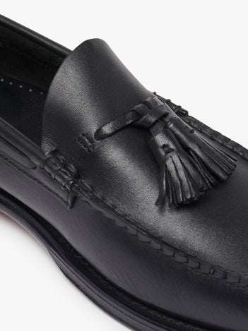 Weejuns Larkin Tassel Loafers