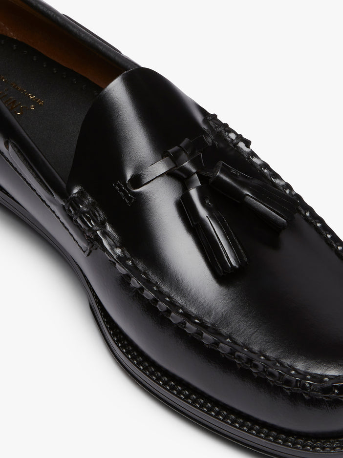 weejuns larkin tassel loafers