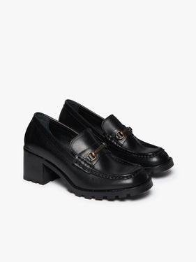 Weejuns Saddle Bar Tred Heels