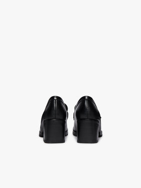 Weejuns Saddle Bar Tred Heels